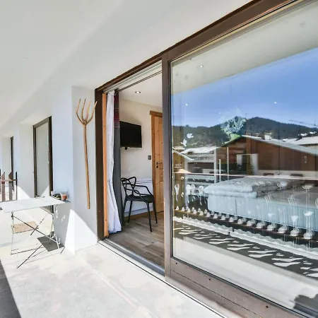 Apartment 1 Pour 4 A 6 Pers, Proche Centre Et Pistes, Parking Inclus - Fr-1-685-63 *